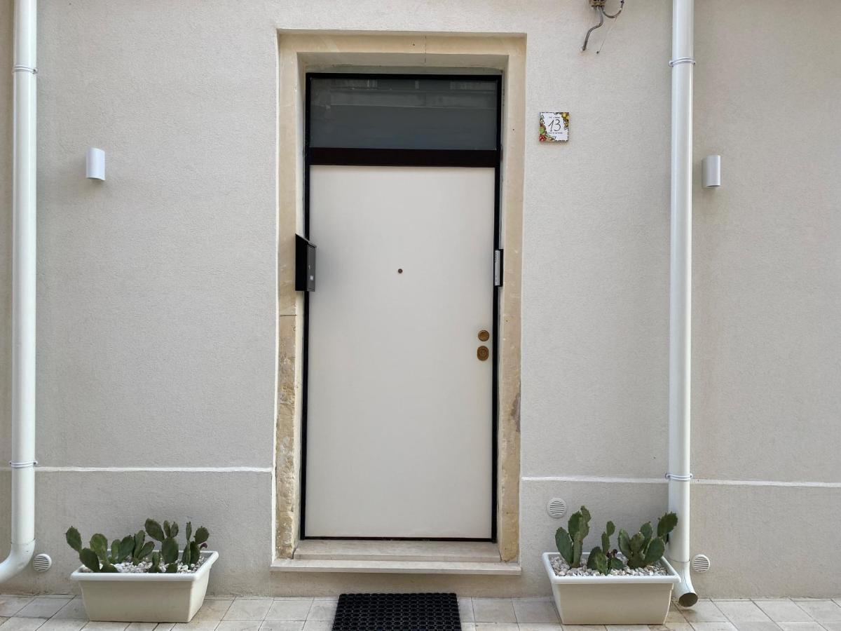 Case Ro Ma - Maria Syracuse Luaran gambar
